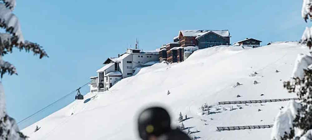 Lodge picture