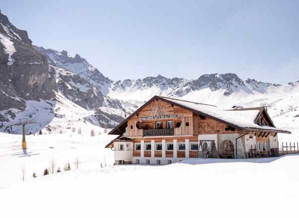 Lodge picture