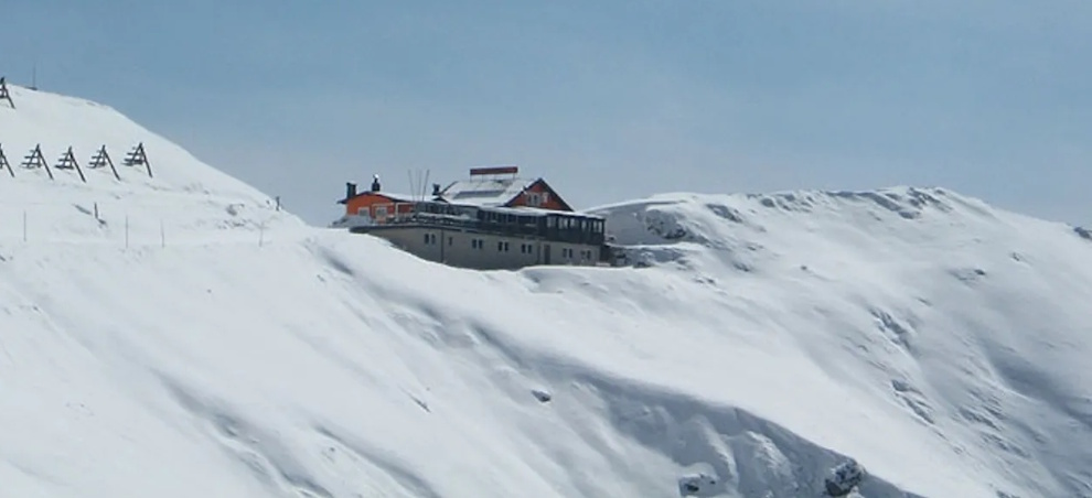 Lodge picture